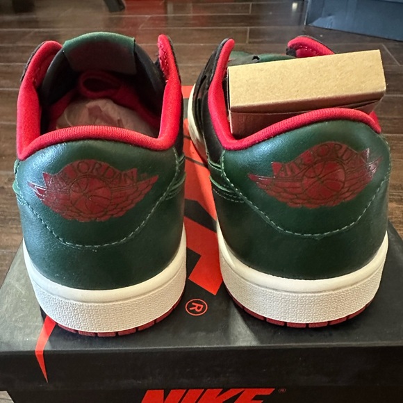 Women’s Air Jordan 1 retro low OG. I have various sizes. - Picture 2 of 4
